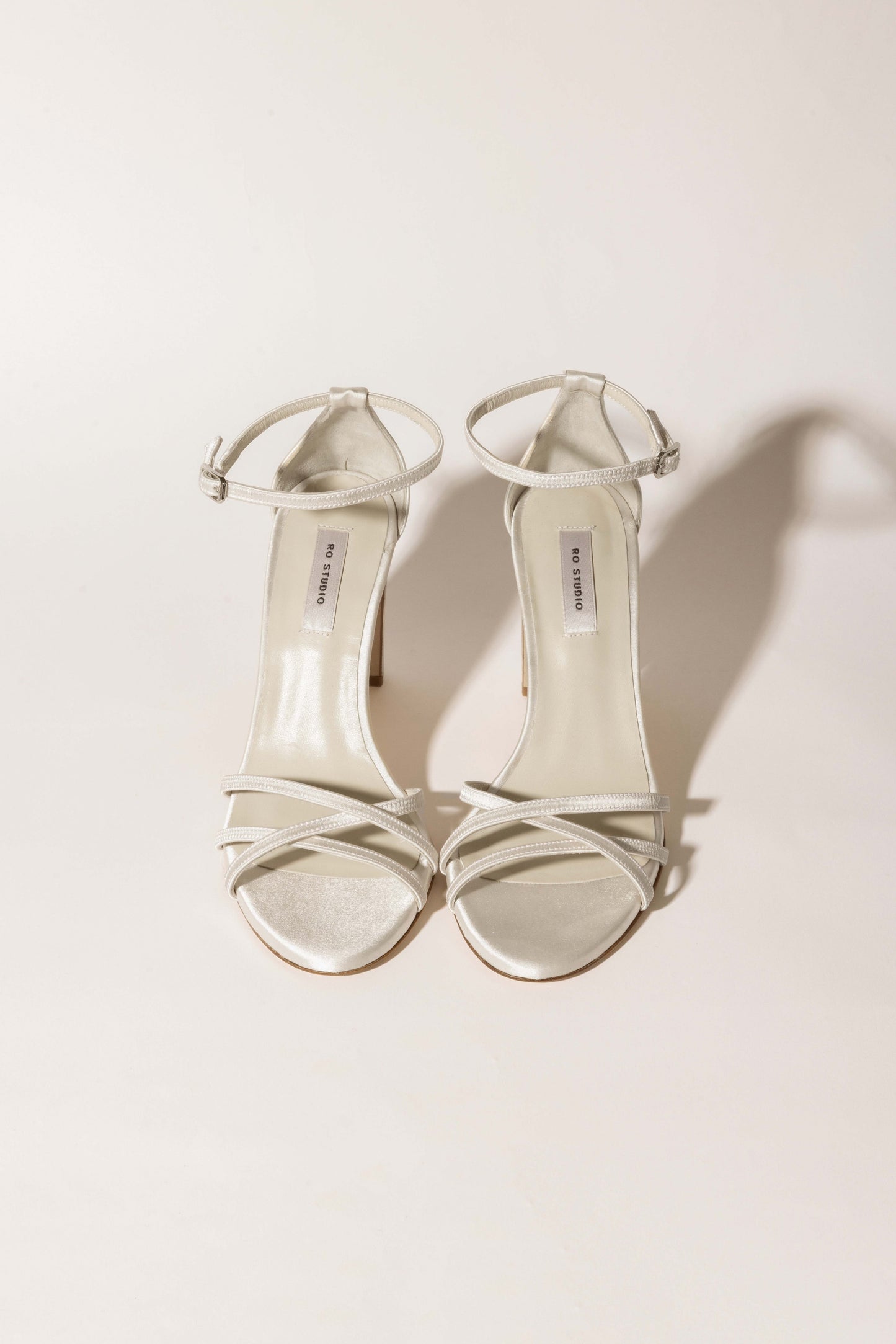 Ro4 White