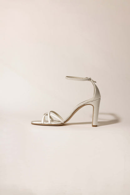 Ro4 White